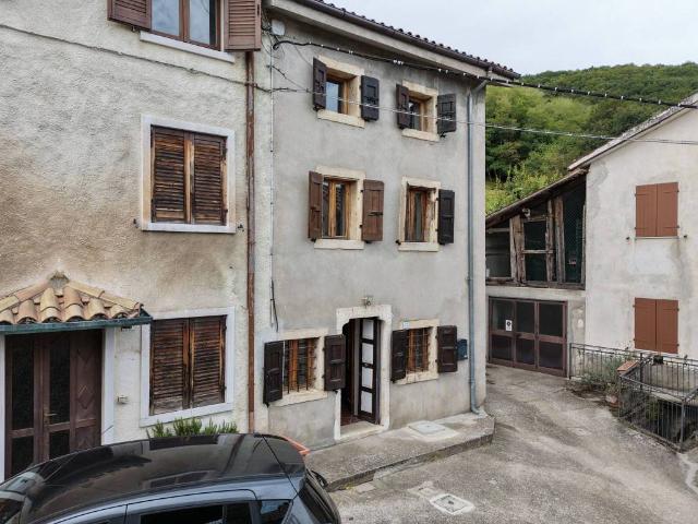 Villa Indipendente in vendita a Tregnago, Veneto