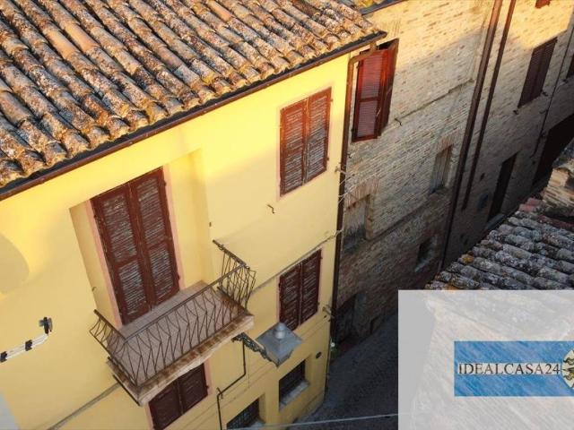 Villa Indipendente in vendita a Marche, Macerata