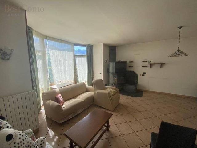 Villa Indipendente in vendita a Spurano, Tremezzina
