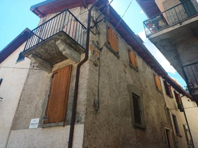 Villa Indipendente in vendita a Tremezzina, Lombardia