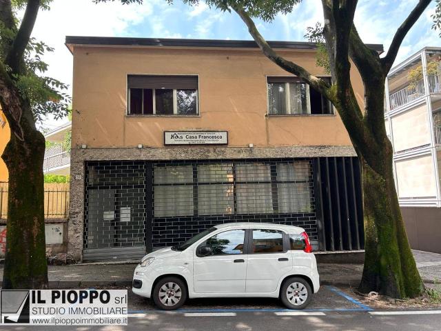 Villa Indipendente in vendita a Territorio Val d'Adige, Trento