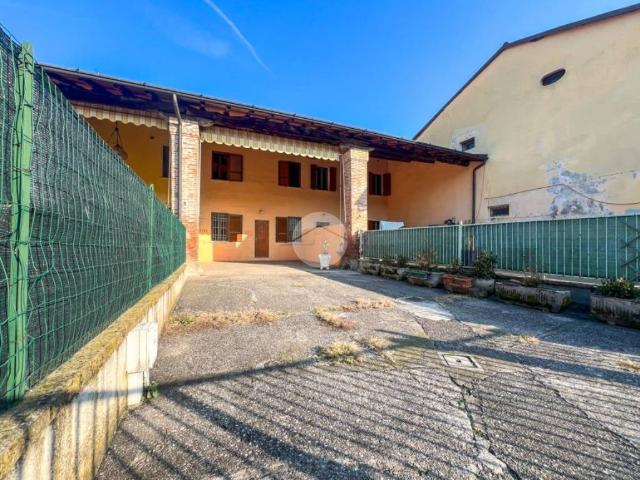 Villa Indipendente in vendita a Trenzano, Lombardia