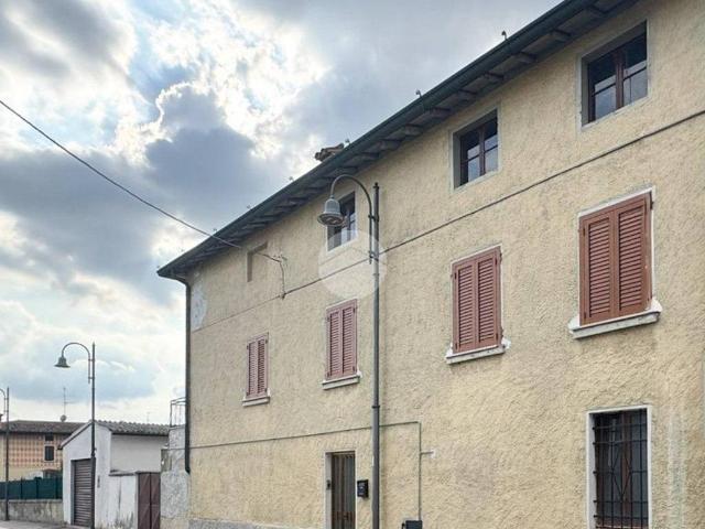 Villa Indipendente in vendita a Trenzano, Lombardia