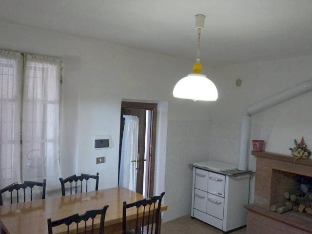 Villa Indipendente in vendita a Petroio, Trequanda