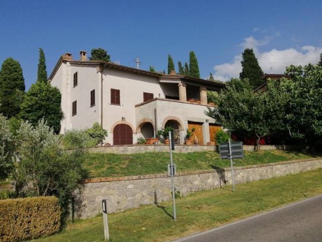 Villa Indipendente in vendita a Trequanda, Toscana