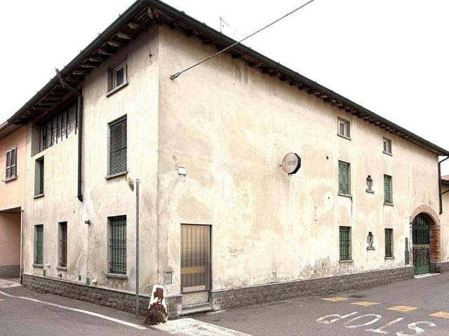Villa Indipendente in vendita a Trescore Cremasco, Lombardia