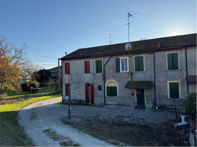 Villa Indipendente in vendita a Unione Terre e Fiumi, Rero