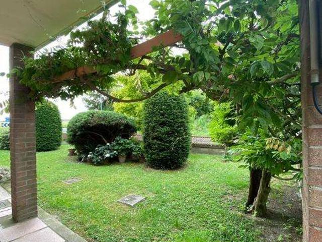 Villa Indipendente in vendita a Unione Terre e Fiumi, Formignana