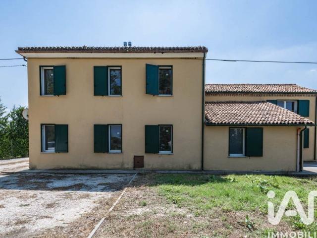 Villa Indipendente in vendita a Unione Terre e Fiumi, Rero