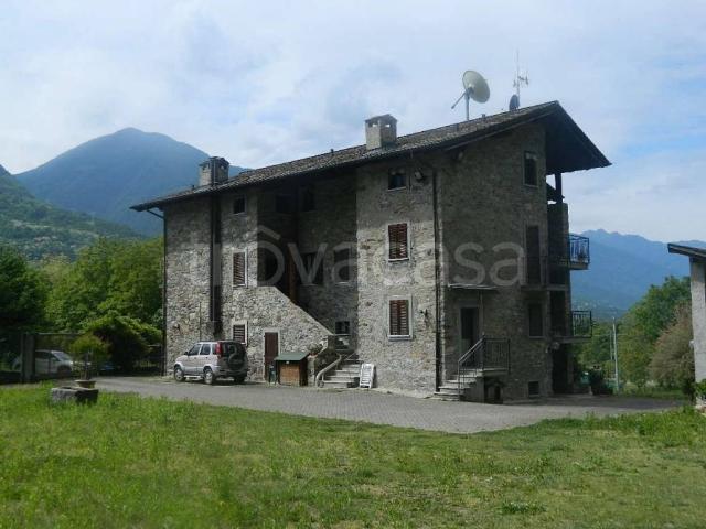Villa Indipendente in vendita a Tresivio, Lombardia