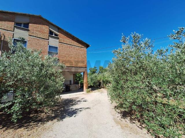 Villa Indipendente in vendita a Trevi, Umbria