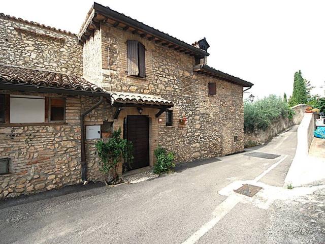 Villa Indipendente in vendita a Pigge, Trevi