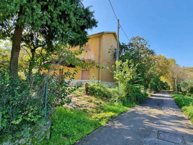 Villa Indipendente in vendita a Trevico, Campania