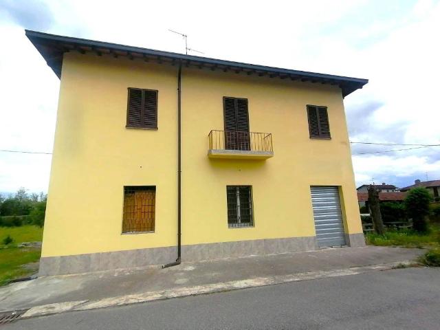 Villa Indipendente in vendita a Pezzoli, Treviglio
