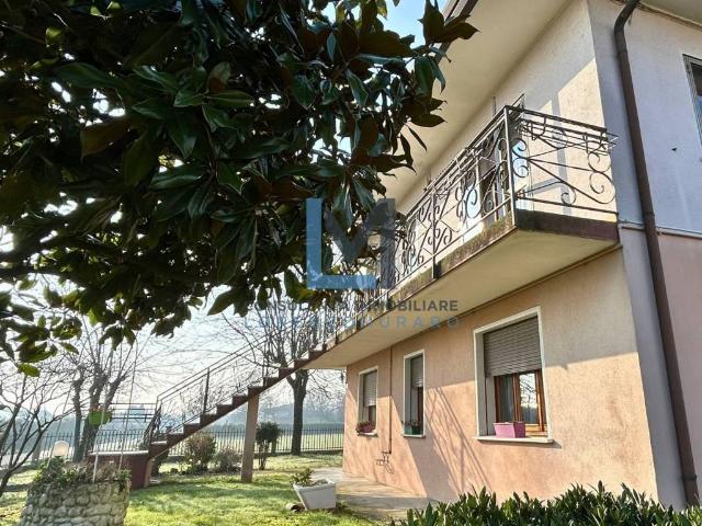 Villa Indipendente in vendita a Trevignano, Veneto