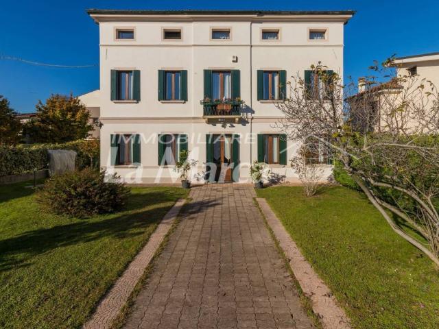 Villa Indipendente in vendita a San Lazzaro, Treviso