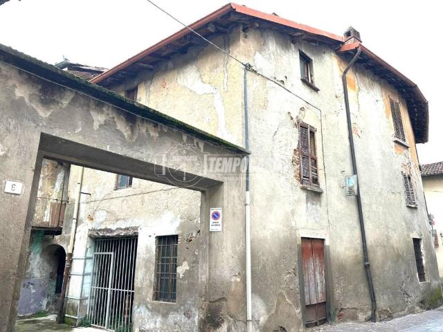 Villa Indipendente in vendita a Baracche, Trezzo Sull'adda