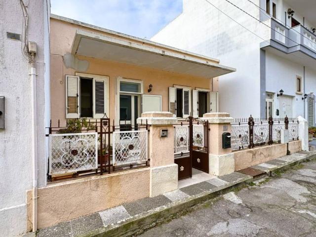 Villa Indipendente in vendita a Puglia, Lecce