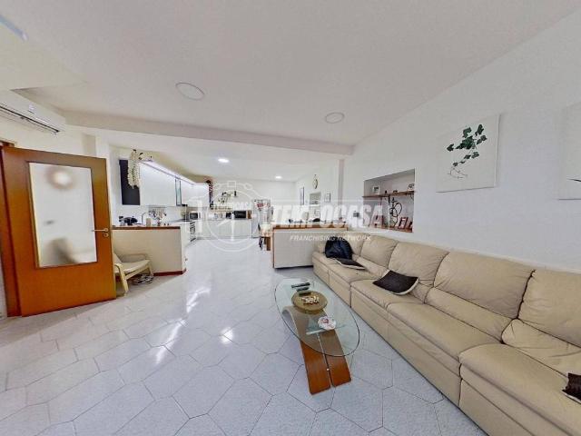 Villa Indipendente in vendita a Puglia, Bari