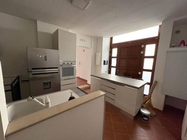 Villa Indipendente in vendita a Puglia, Bari
