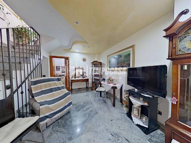 Villa Indipendente in vendita a Triggiano, Bari