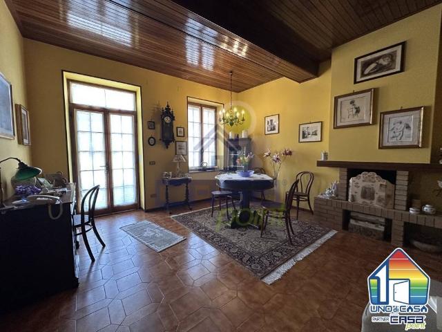Villa Indipendente in vendita a Trigolo, Lombardia