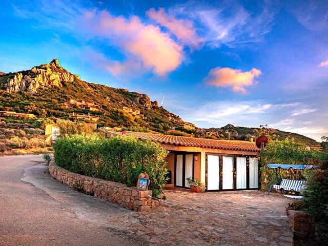 Villa Indipendente in vendita a Trinità d'Agultu e Vignola, Sardigna/Sardegna