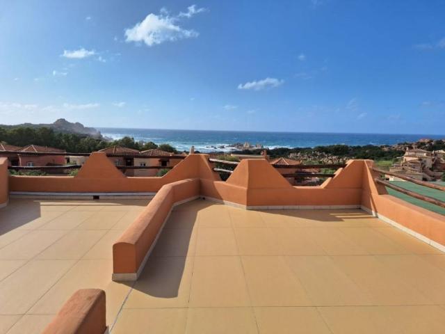 Villa Indipendente in vendita a Trinità d'Agultu e Vignola, Sardigna/Sardegna