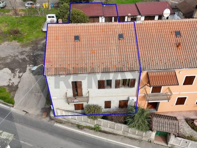 Villa Indipendente in vendita a Piemonte, Vercelli