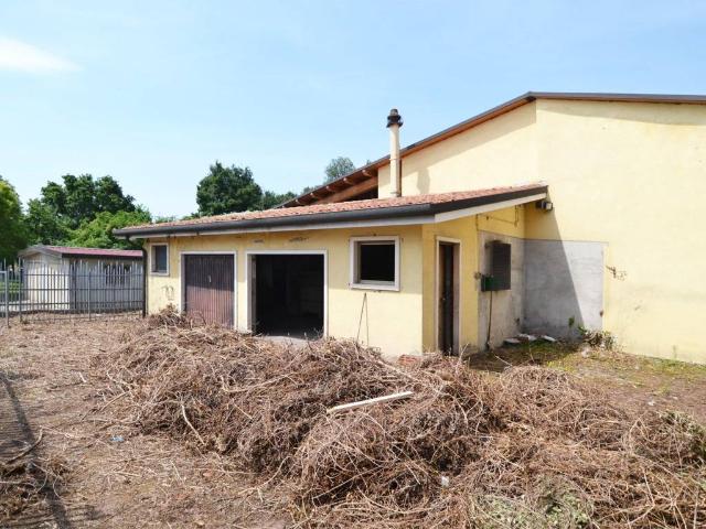 Villa Indipendente in vendita a Trissino, Veneto
