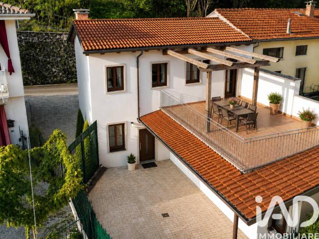 Villa Indipendente in vendita a Trissino, Veneto