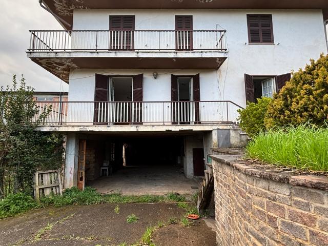Villa Indipendente in vendita a Trivigliano, Lazio