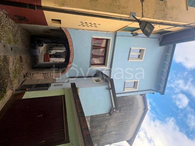 Villa Indipendente in vendita a Trobaso, Piemonte