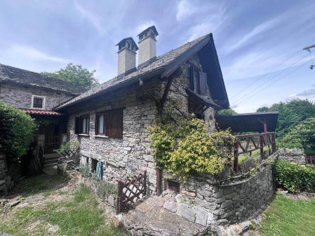 Villa Indipendente in vendita a Piemonte, Verbano-cusio-ossola