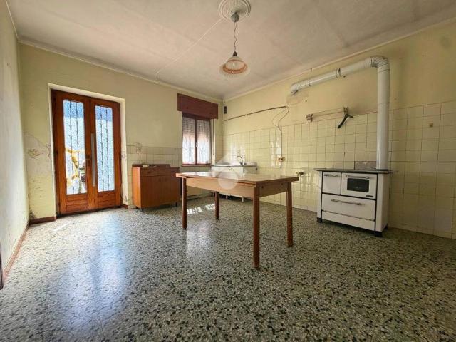 Villa Indipendente in vendita a Piemonte, Vercelli