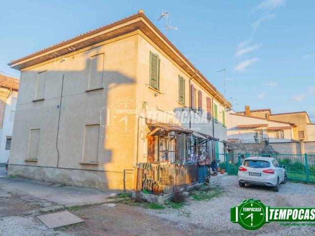 Villa Indipendente in vendita a Trovo, Lombardia