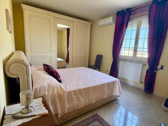 Villa Indipendente in vendita a Montegrappa, Puglia