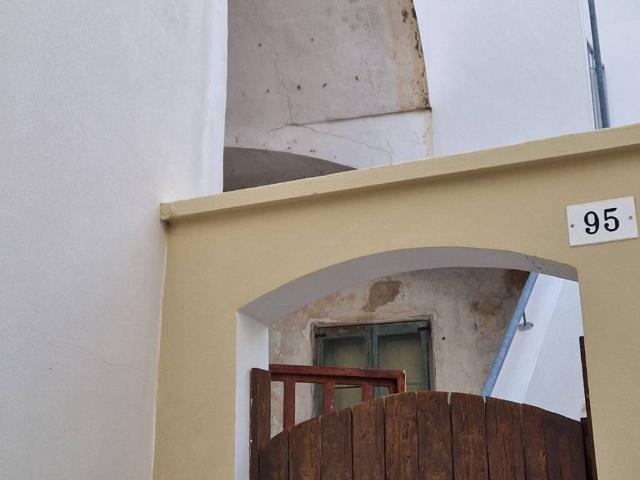 Villa Indipendente in vendita a Montegrappa, Puglia