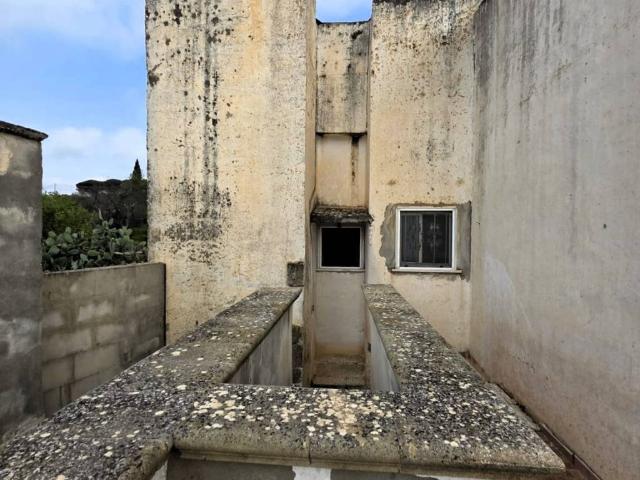 Villa Indipendente in vendita a Montegrappa, Puglia
