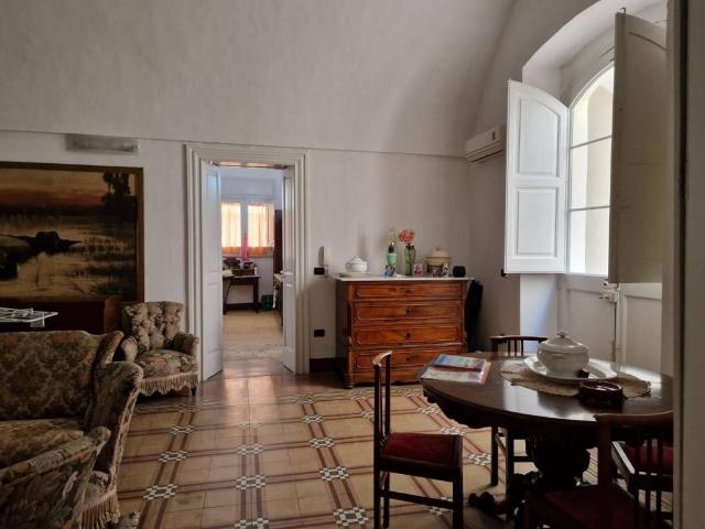 Villa Indipendente in vendita a Montegrappa, Puglia