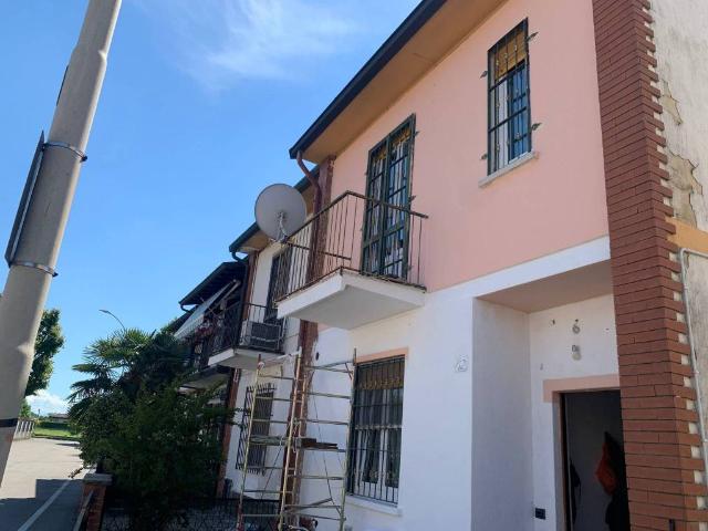 Villa Schiera in vendita a Turano Lodigiano, Lombardia