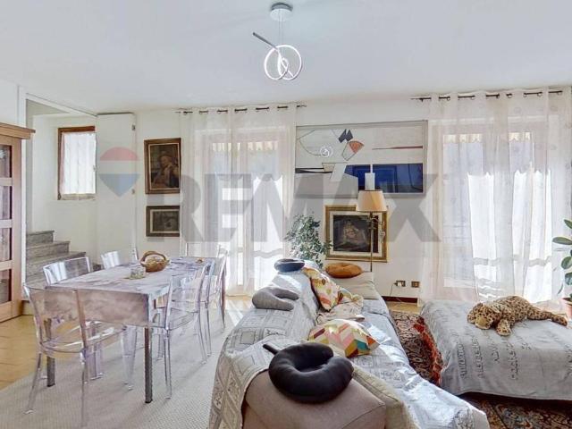 Villa Indipendente in vendita a Turate, Lombardia