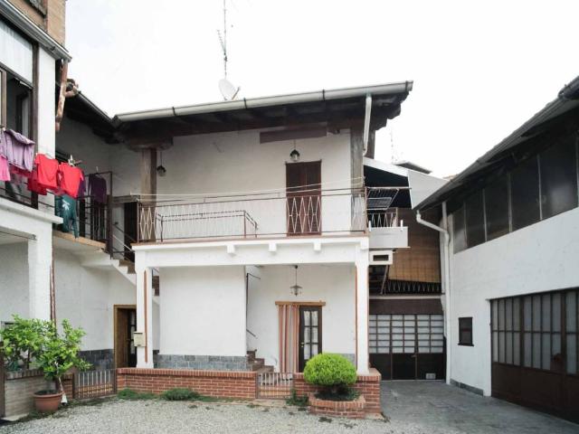 Villa Indipendente in vendita a Turbigo, Lombardia