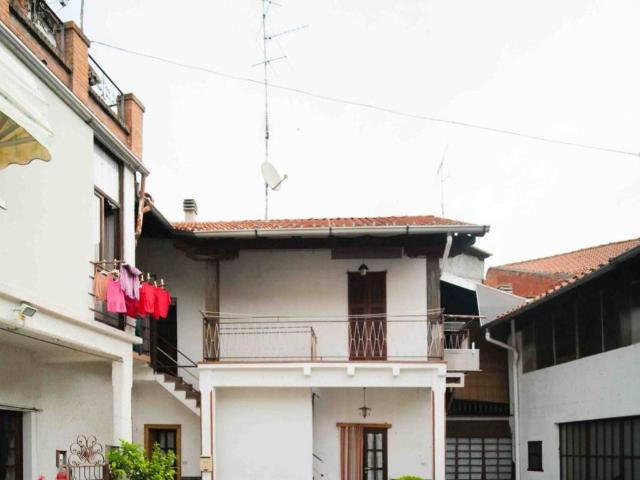 Villa Indipendente in vendita a Turbigo, Milano