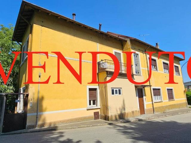 Villa Indipendente in vendita a Turbigo, Lombardia