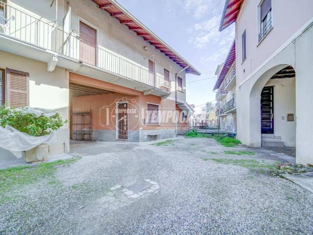 Villa Indipendente in vendita a Turbigo, Lombardia