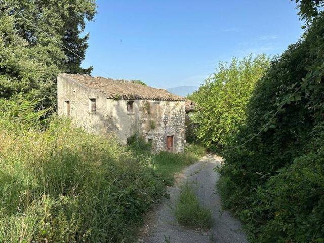 Villa Indipendente in vendita a Turrivalignani, Abruzzo