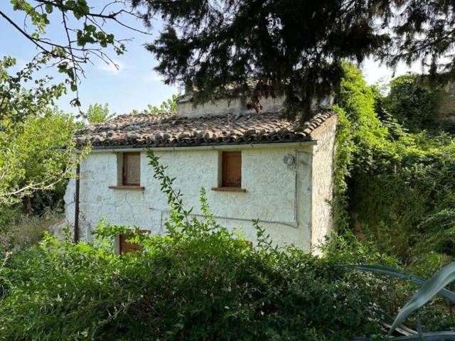 Villa Indipendente in vendita a Turrivalignani, Abruzzo