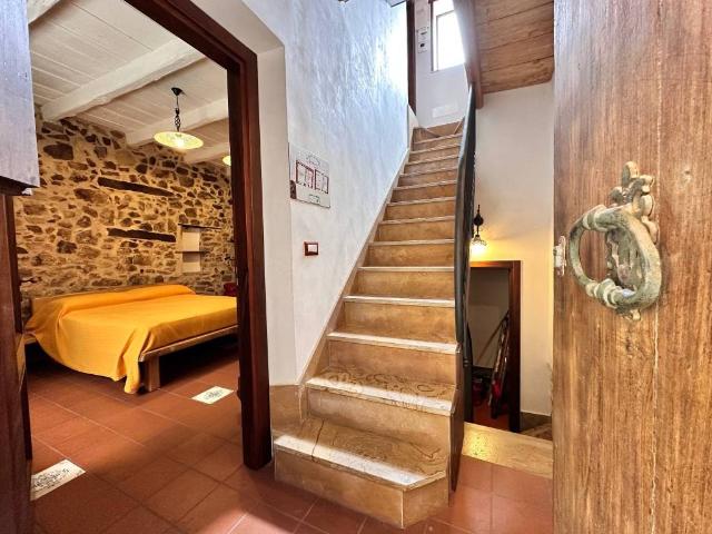 Villa Indipendente in vendita a Tusa, Sicilia