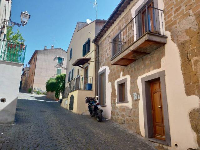 Villa Indipendente in vendita a Tuscania, Lazio